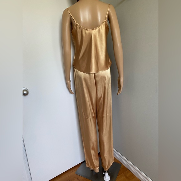 Kasara Lingerie PJ Set - Picture 12 of 16